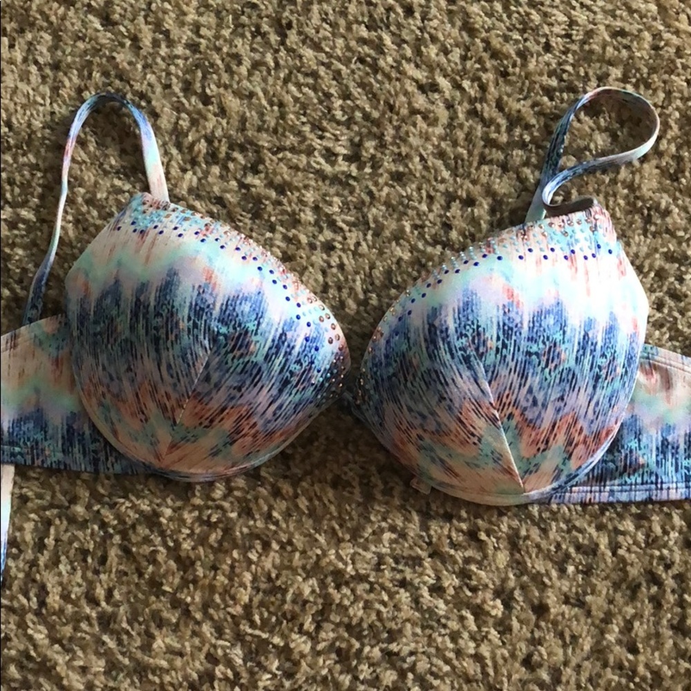 36D Victoria’s Secret push up swimsuit